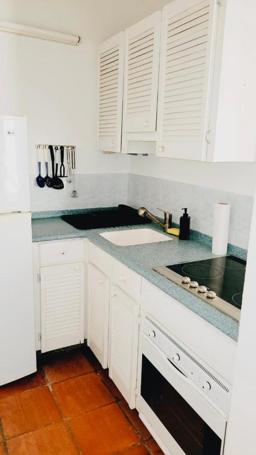 Sugalove Villa 30 Flamboyant Ave سانت جيمس المظهر الخارجي الصورة